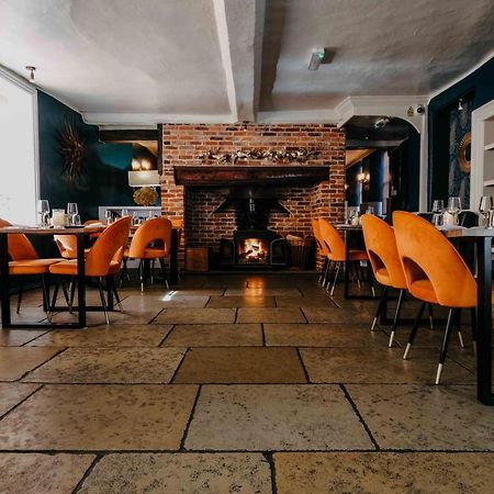 The Black Lion Hotel Little Walsingham Εξωτερικό φωτογραφία