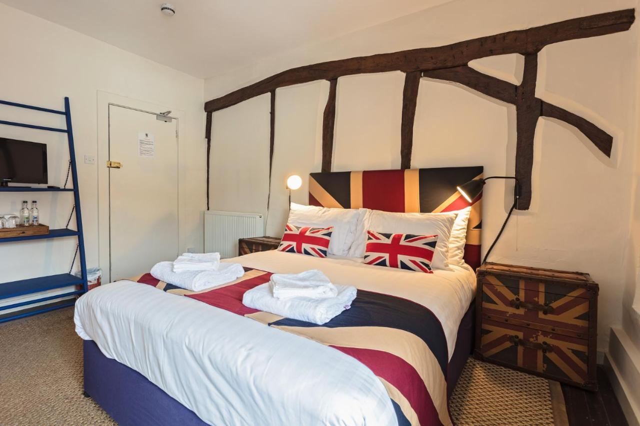 The Black Lion Hotel Little Walsingham Εξωτερικό φωτογραφία