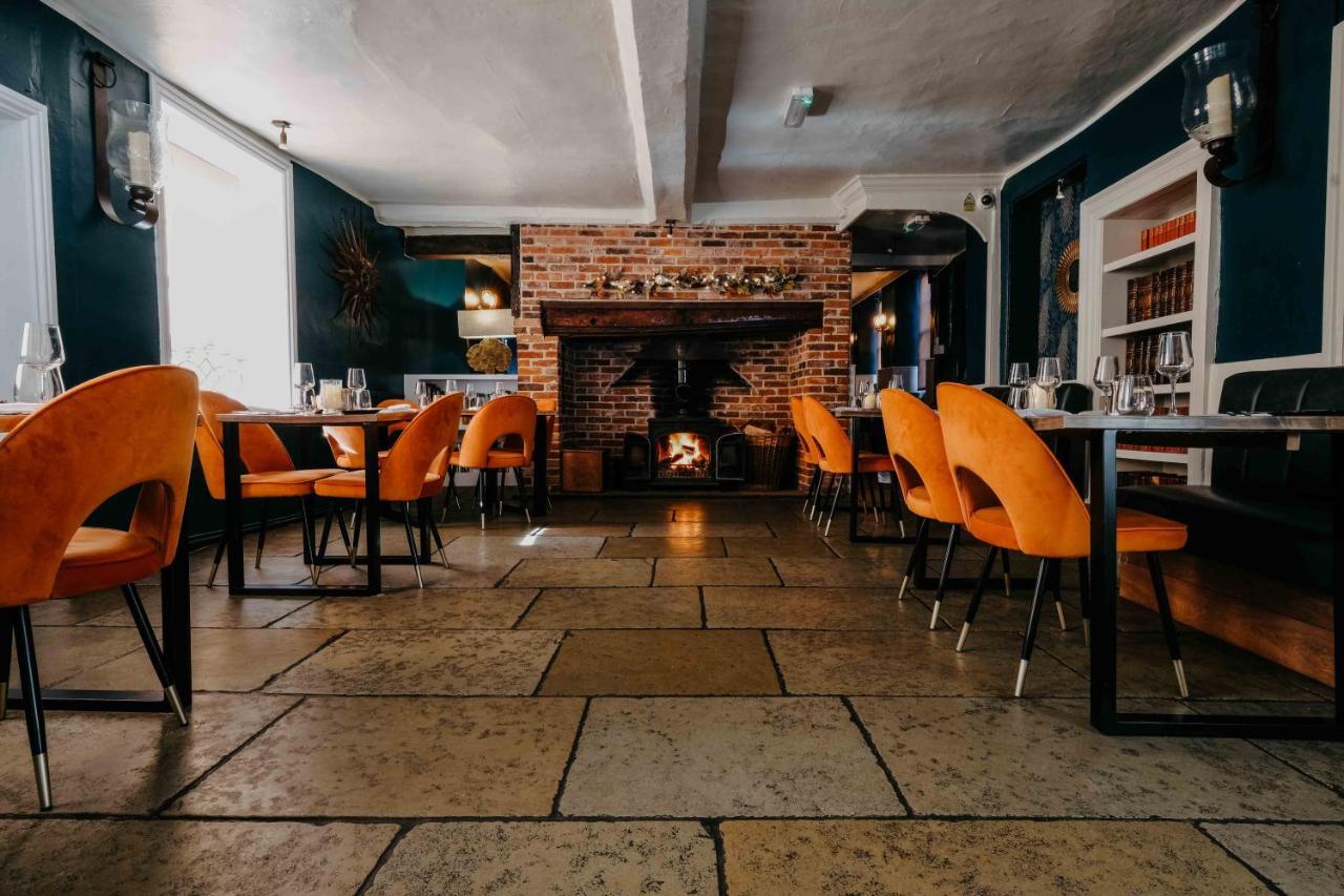 The Black Lion Hotel Little Walsingham Εξωτερικό φωτογραφία